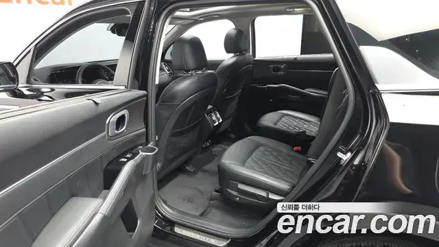 Kia Sorento 2020 — Şəkil 27/35