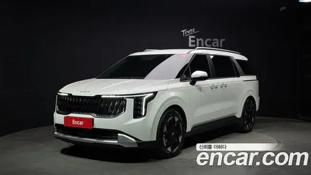 Kia Carnival, 2025