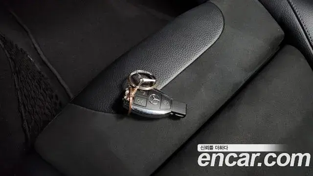 Mercedes-Benz GLC-Class 2019 — ფოტო 20/20