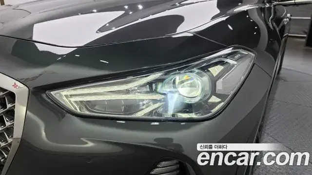 Genesis G70 2018 — Şəkil 27/32