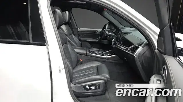 BMW X5 2025 — Photo 11/20