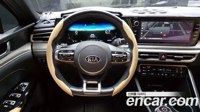 Kia K5 2020 — Фото 13/20