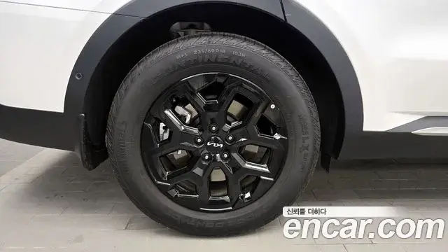 Kia Sorento 2024 — Photo 5/20