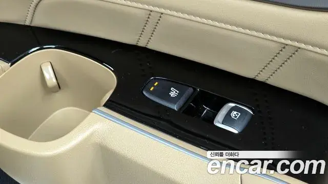 Kia Sorento 2024 — Photo 16/20