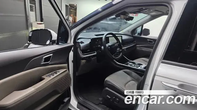 Kia Carnival 2025 — Photo 10/20