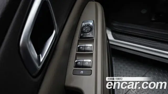 Kia Carnival 2025 — Photo 14/20