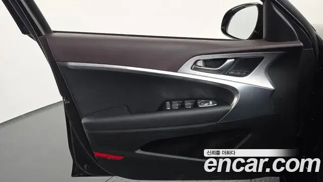 Genesis G70 2019 — Şəkil 14/35