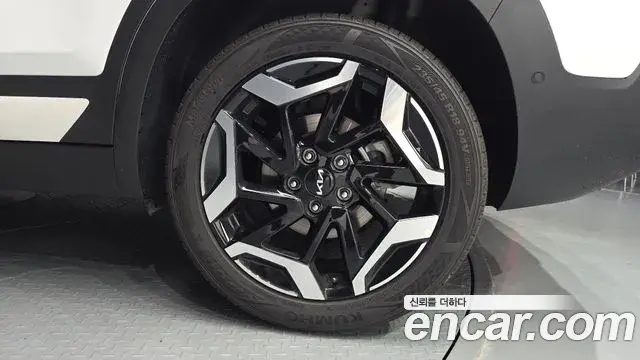 Kia Seltos 2025 — Photo 10/34