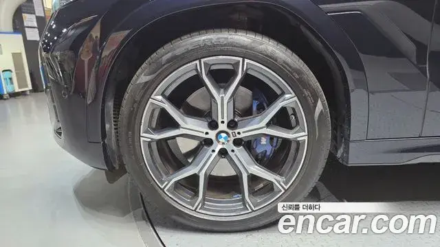 BMW X6 2024 — Photo 5/20