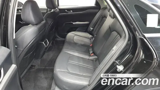 Kia K5 2024 — Photo 11/20