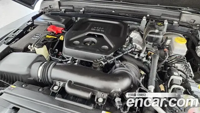 Jeep Wrangler 2024 — Photo 6/20
