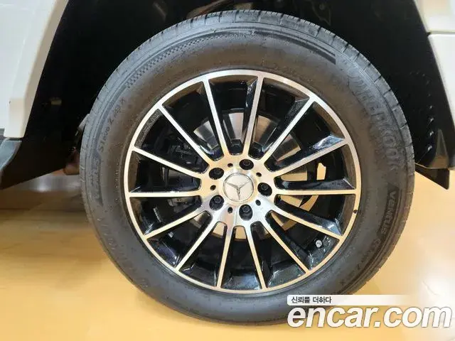 Mercedes-Benz G-Class 2021 — Photo 4/20