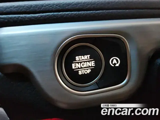 Mercedes-Benz G-Class 2021 — Photo 18/20