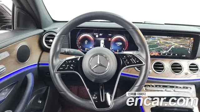 Mercedes-Benz E-Class 2021 — Şəkil 1/37