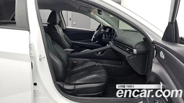 Hyundai Avante 2023 — Фото 12/20