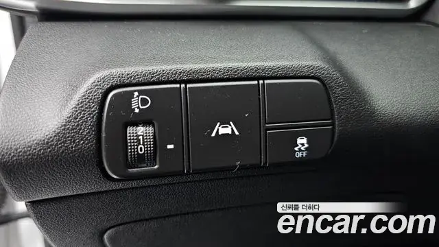 Hyundai Avante 2023 — Фото 13/20