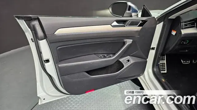 Volkswagen Arteon 2020 — Şəkil 11/32