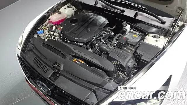 Hyundai Sonata 2022 — Photo 6/20