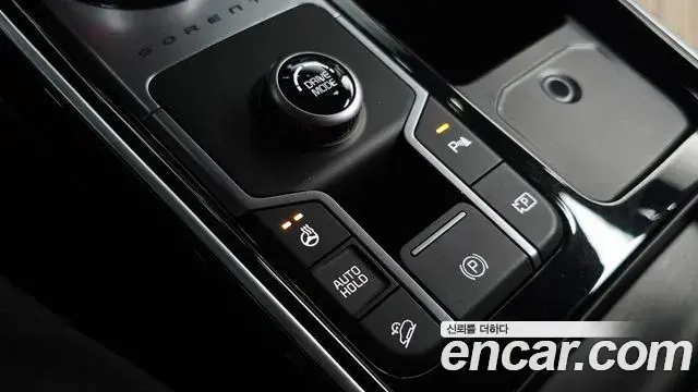 Kia Sorento 2024 — Фото 20/20