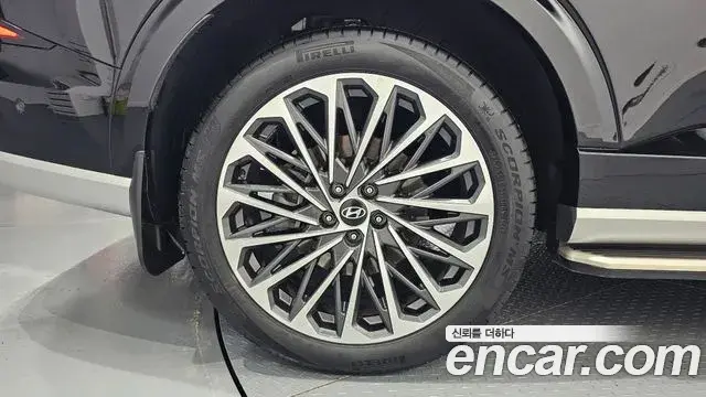 Hyundai Palisade 2025 — Photo 5/20