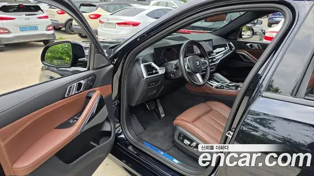 BMW X6 2024 — Photo 10/20