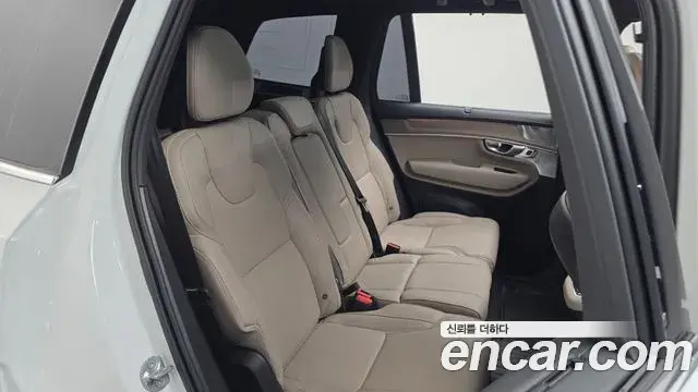 Volvo XC90 2025 — ფოტო 12/20