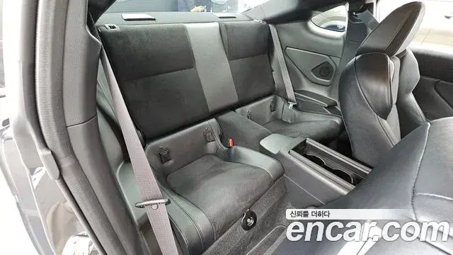 Toyota GR86 2025 — Şəkil 12/20