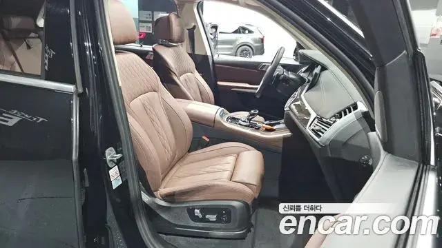 BMW X5 2023 — Photo 12/20