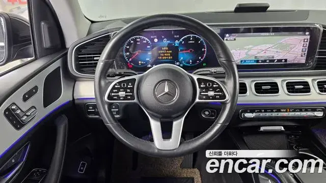 Mercedes-Benz GLE-Class 2020 — Şəkil 14/20