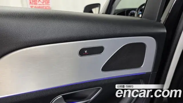 Mercedes-Benz GLE-Class 2020 — Şəkil 18/20