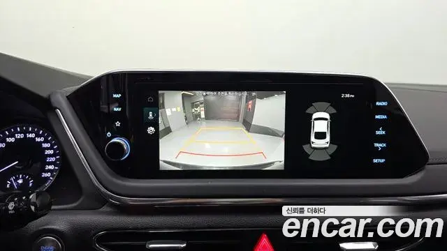 Hyundai Sonata Hybrid 2022 — Şəkil 12/34