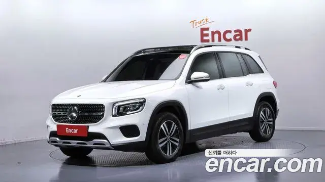 Mercedes-Benz GLB-Class 2021 — Photo 1/20