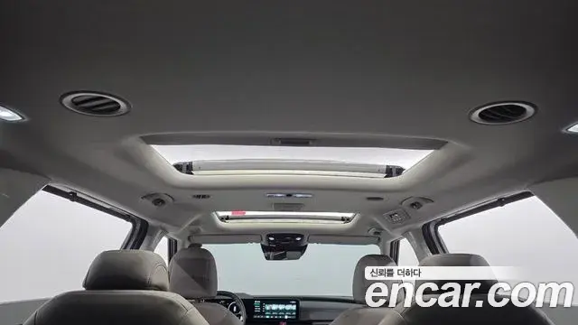 Kia Carnival 2025 — Photo 20/20