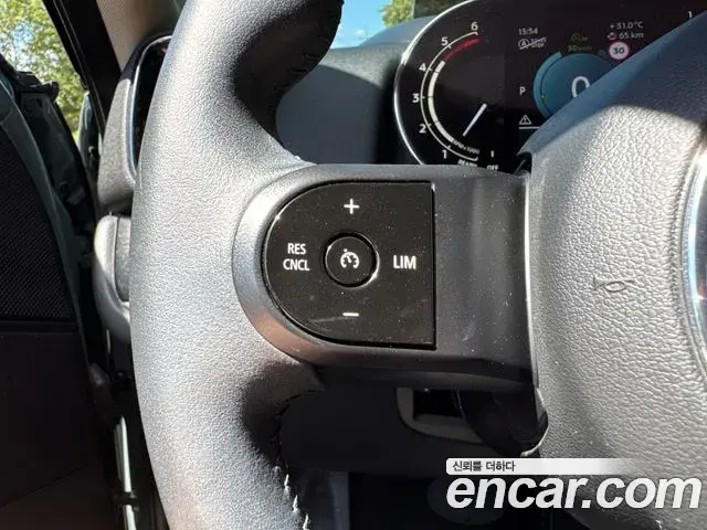 Mini Cooper D Countryman 2021 — Photo 11/20