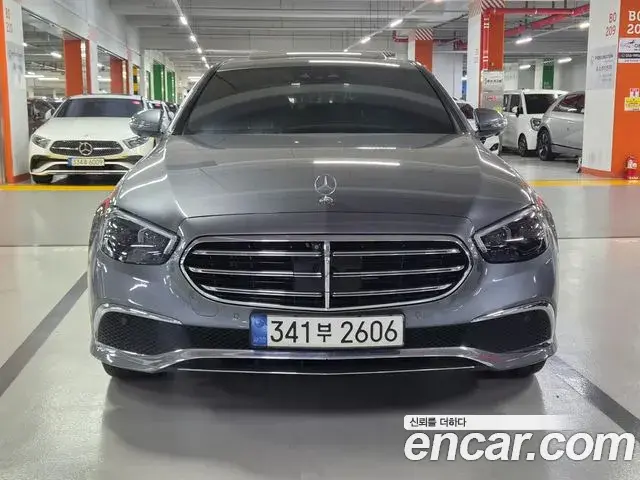 Mercedes-Benz E-Class 2021 — Фото 2/20