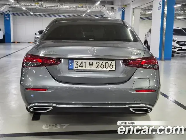 Mercedes-Benz E-Class 2021 — Фото 4/20