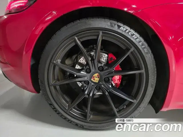Porsche 718 Boxster 2018 — Şəkil 13/14