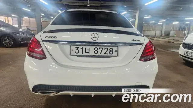 Mercedes-Benz C-Class 2018 — Photo 2/20