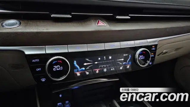 Genesis Electrified G80 2021 — Şəkil 18/20