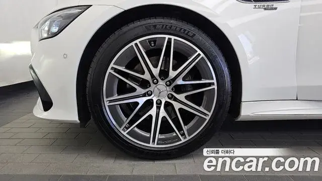 Mercedes-Benz AMG GT 2022 — Фото 5/20