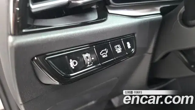 Kia Niro 2025 — ფოტო 34/38