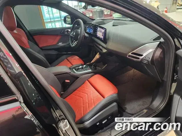 BMW 1 Series 2025 — Şəkil 13/18