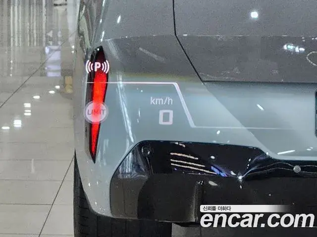 BMW 1 Series 2025 — Şəkil 15/18