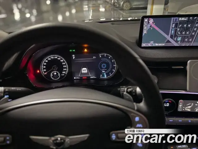 Genesis GV70 2021 — Photo 1/10