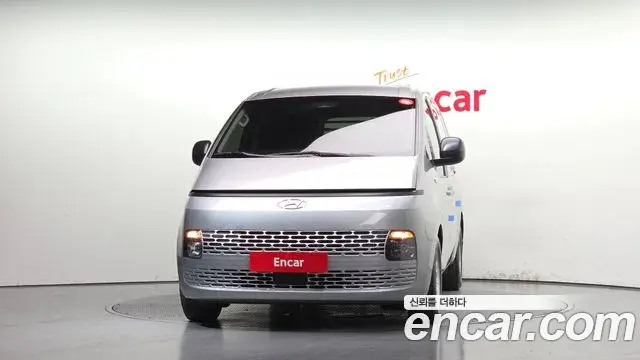Hyundai Staria 2021 — Şəkil 17/30