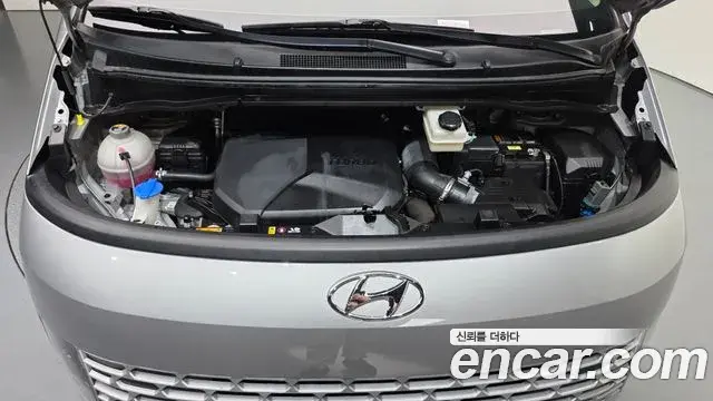 Hyundai Staria 2021 — Şəkil 19/30
