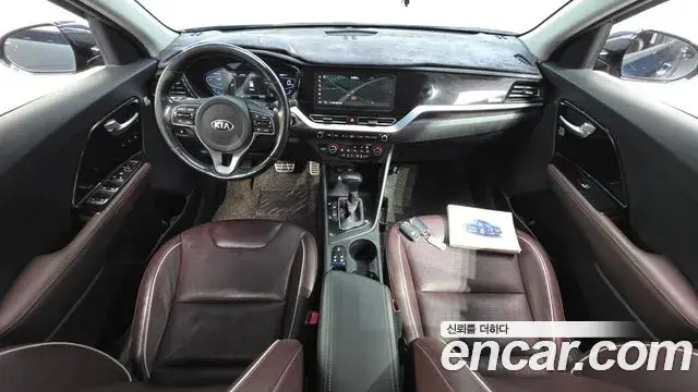 Kia Niro 2019 — Photo 15/34