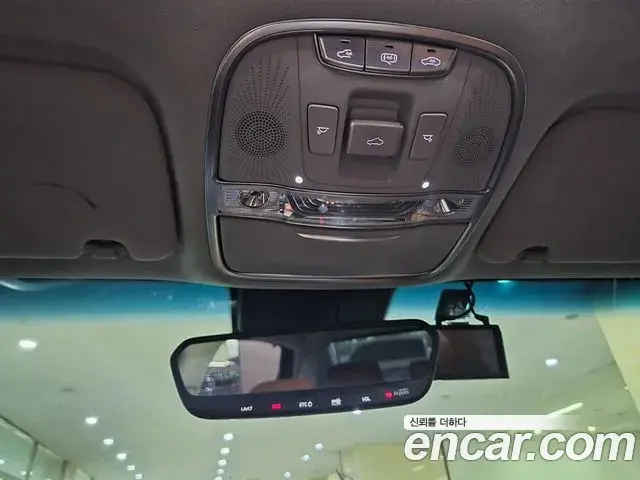 Kia The K9 2018 — Photo 18/20