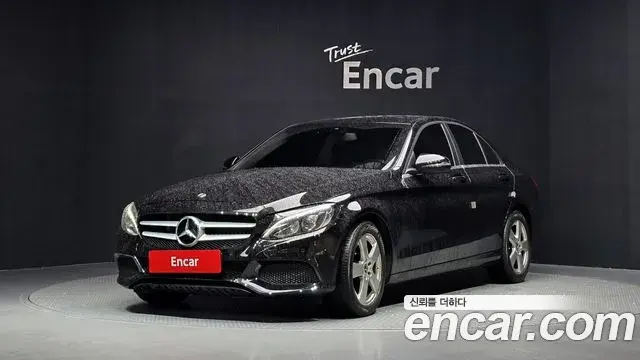 Mercedes-Benz C-Class 2018 — Şəkil 1/20