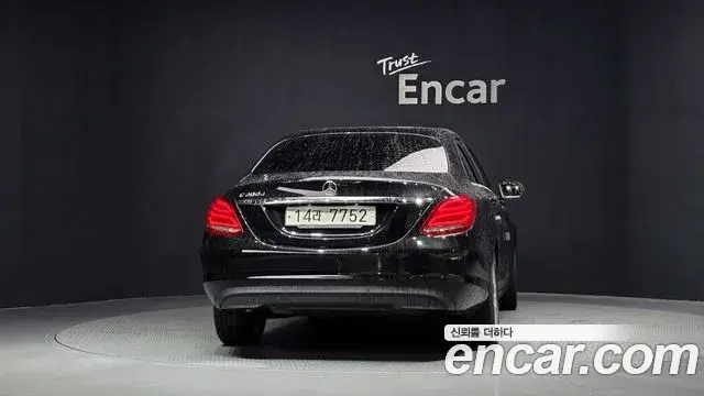 Mercedes-Benz C-Class 2018 — Şəkil 4/20